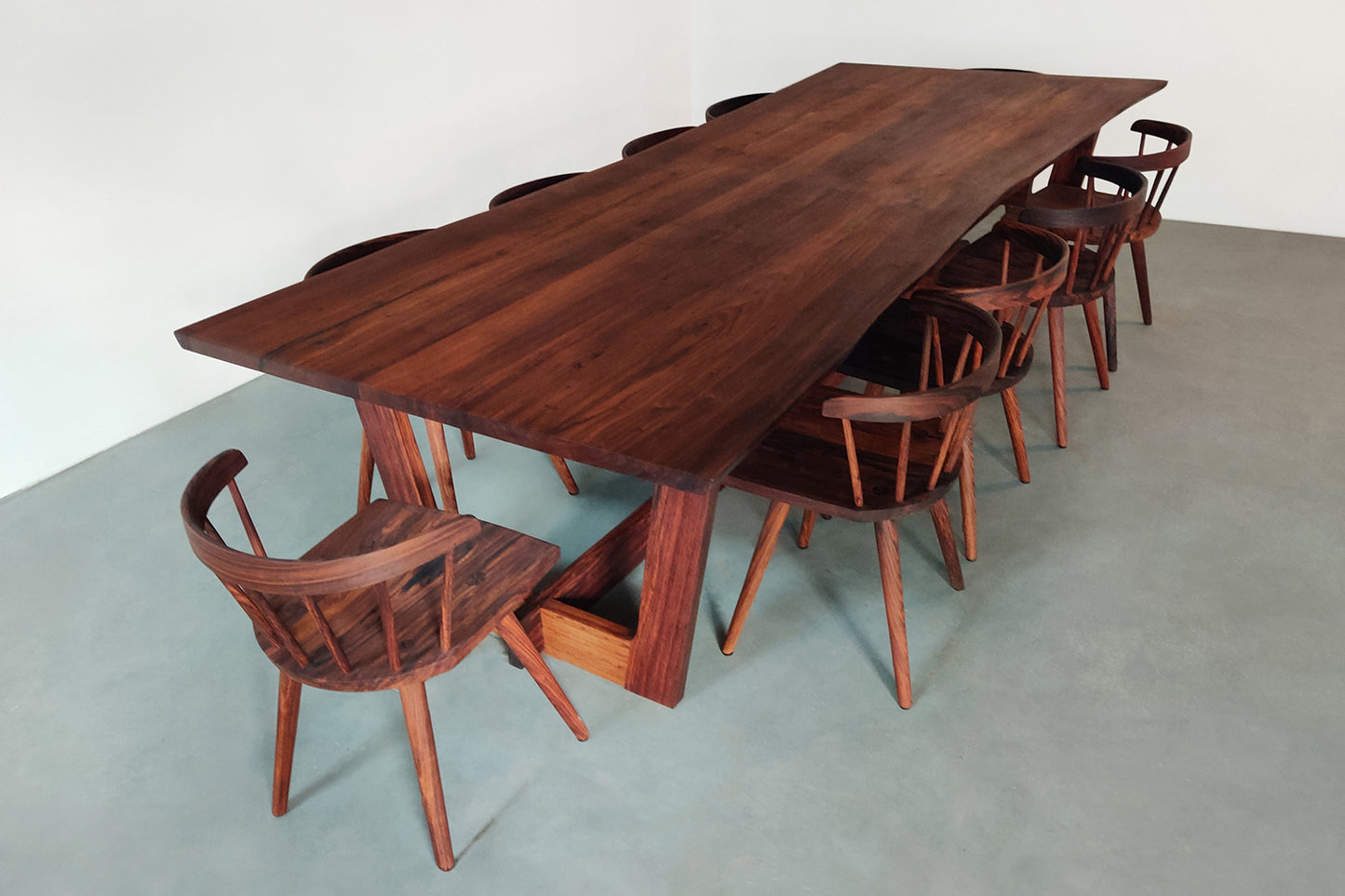 Daikei Dining Table - Rosewood