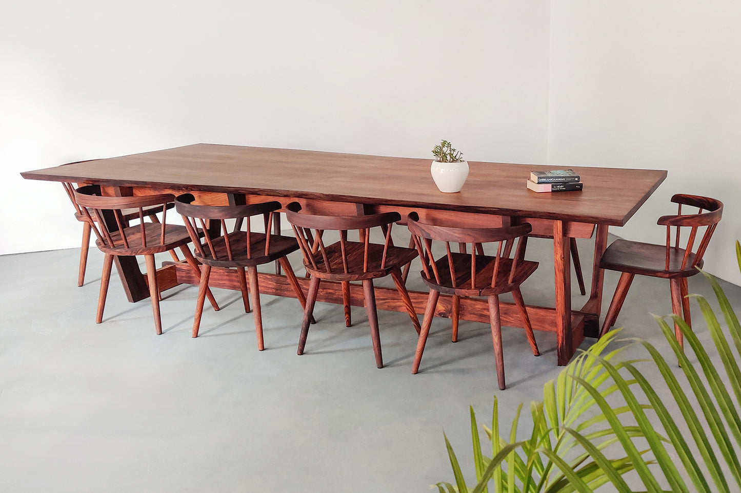 Daikei Dining Table - Rosewood