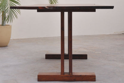 Dais Dining Table - Rosewood