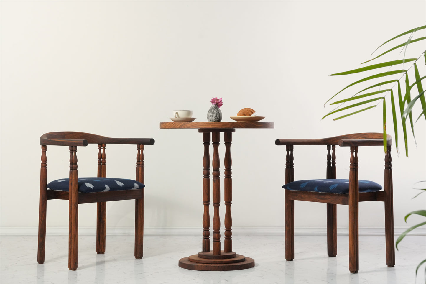 Anantaya Round Table - Rosewood