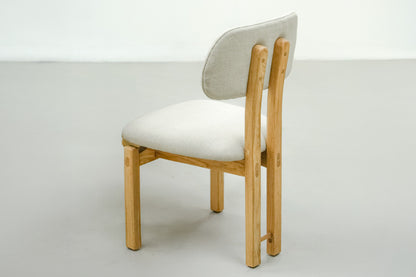 Nivasa Chair