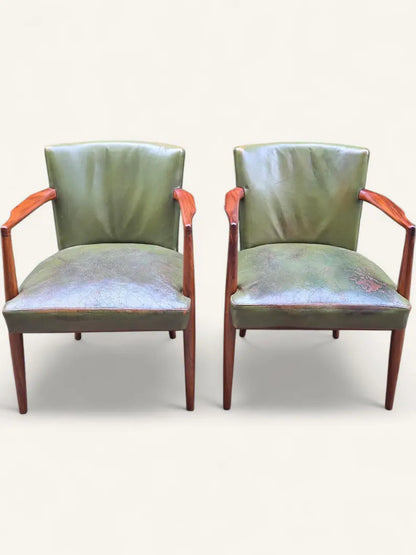 Nivasa Chair