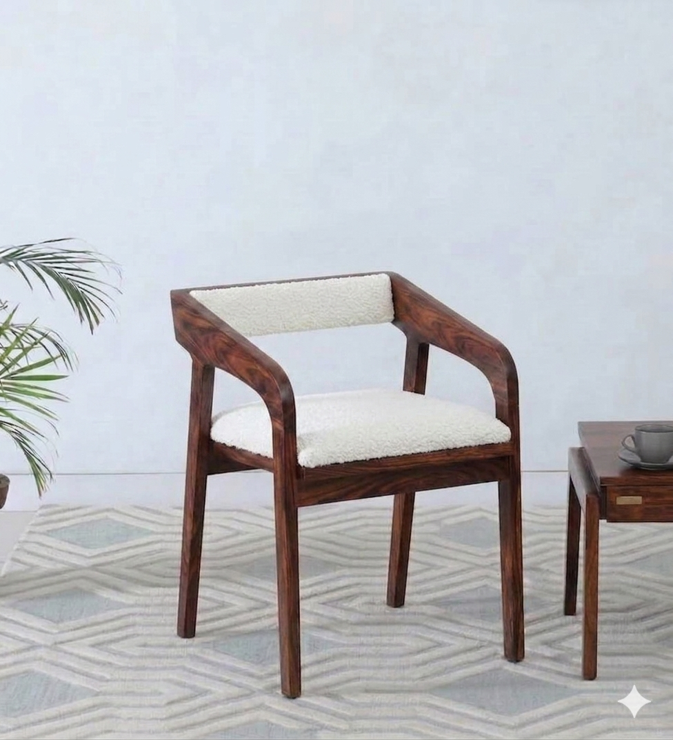 Nivasa Chair