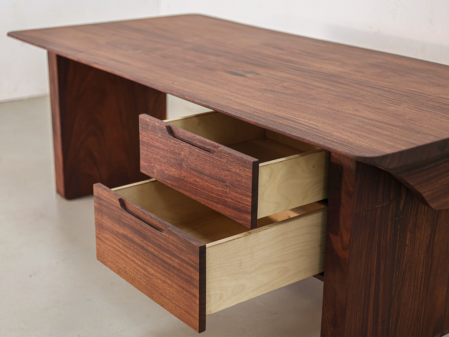 Swan Executive Desk